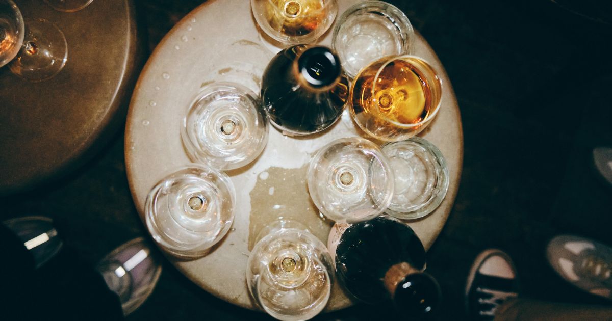 O que é metanol, substância encontrada em bebidas adulteradas