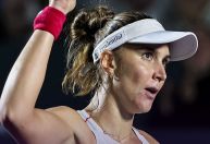 Bia Haddad anuncia pausa na carreira: "Voltarei mais forte"