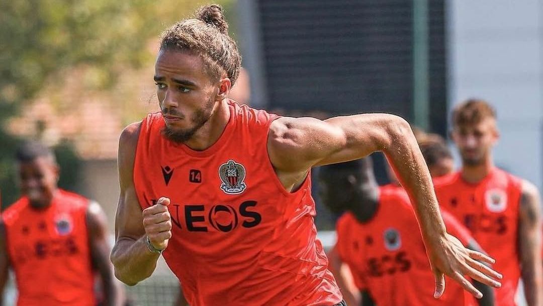 Billal Brahimi, provável novo reforço do Santos
