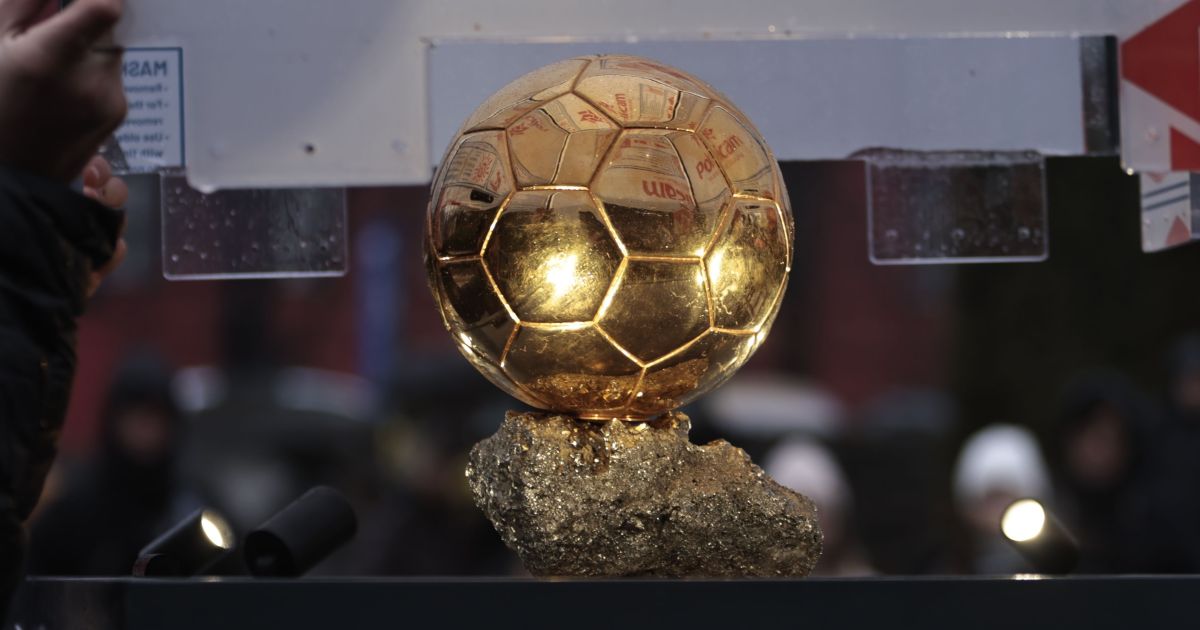 Bola de Ouro pode ser entregue a quem joga fora da Europa? Entenda formato
