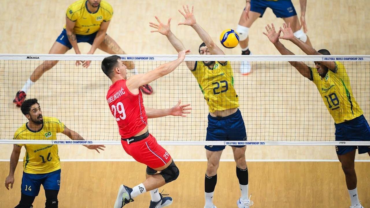 Partida entre Brasil e Sérvia, pelo Mundial de Vôlei