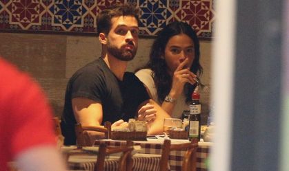 Bruna Marquezine e João Guilherme são flagrados jantando juntos; veja