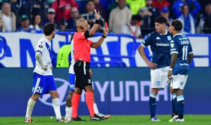 Conmebol inicia testes de "câmera do árbitro" em Vélez x Racing