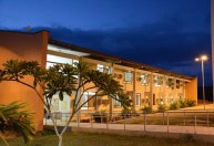 Justiça restabelece edital com vagas de medicina para quilombolas na UFPE
