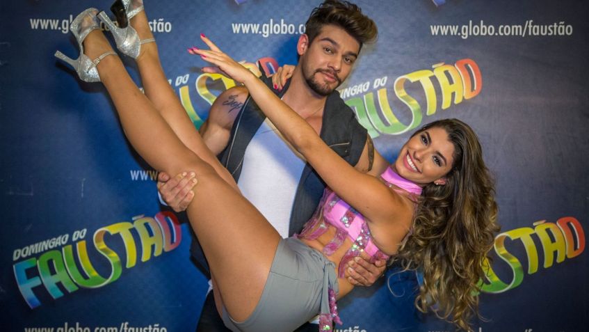 O cantor Lucas Lucco e a bailarina Ana Paula Guedes na "Dança dos Famosos" 2014 • Paulo Belote/Globo