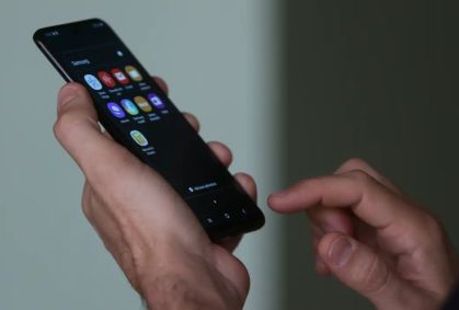 Brasileiro prioriza durabilidade ao escolher novo smartphone, diz pesquisa