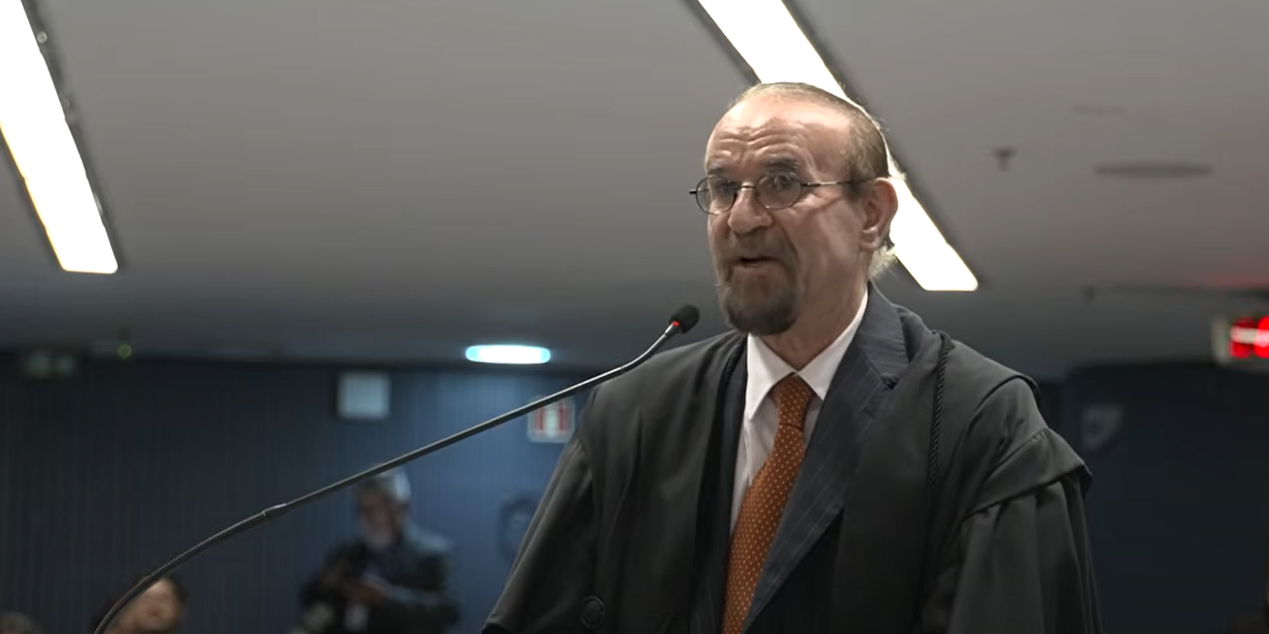 Cezar Bitencourt, advogado de Mauro Cid