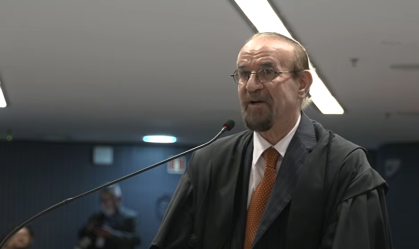 Cezar Bitencourt, advogado de Mauro Cid
