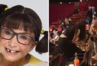 Após internação, Chiquinha, de "Chaves", cai em escada de teatro; veja