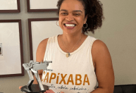 Cineasta brasileira é presa por imigração dos EUA: "Tratamento desumano"