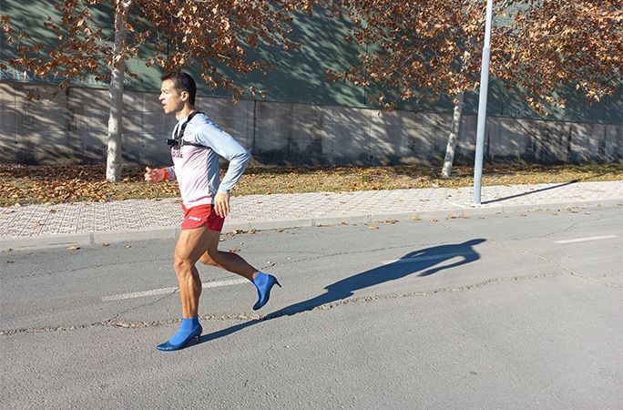 Christian Roberto, o espanhol que é recordista em corrida de salto alto