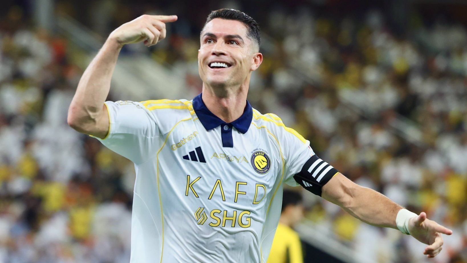 Cristiano Ronaldo comemorando seu gol contra o Al-Ittihad, pela Liga Saudita