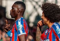 Liverpool perde invencibilidade com derrota para o Crystal Palace