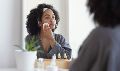 Especialistas defendem atenção específica para saúde da pele negra