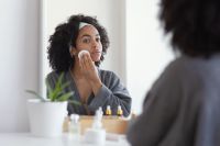 Especialistas defendem atenção específica para saúde da pele negra