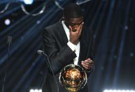 "Não houve disputa": editor diz que Dembélé venceu Bola de Ouro com folga