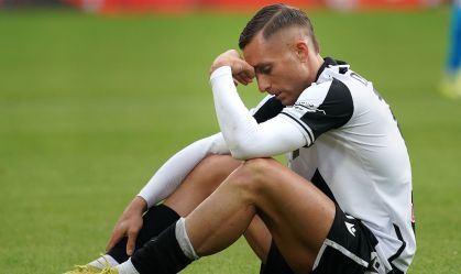 Ex-promessa do Barcelona revela drama com lesão: "Não consigo dar um passo"