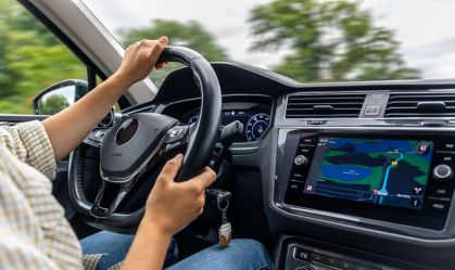 Carros com piloto automático: o que é a tecnologia e como usar?