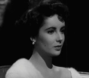 Fragrância de Elizabeth Taylor de 1961 será recriada para exposição