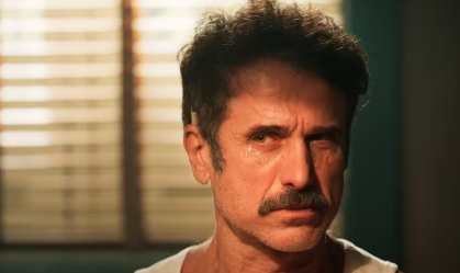 "Êta Mundo Melhor!": Segredos do passado de Ernesto são revelados