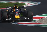 Chefe da Red Bull evita crédito por vitórias de Verstappen: "Continua zero"