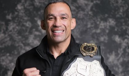 Quem é Fabricio Werdum, acusado de incitar confusão após vitória de Popó