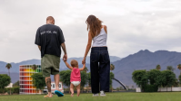 Fãs reagem às fotos românticas de Justin Bieber: "Quer aumentar a família"