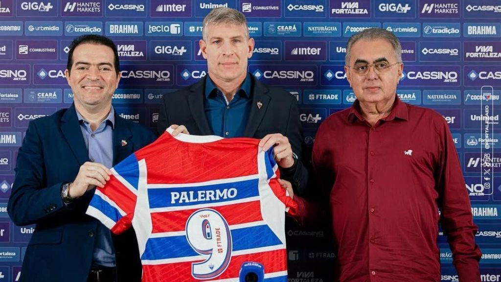 Martín Palermo foi anunciado pelo Fortaleza