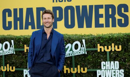 Glen Powell acha que nova série sobre futebol americano é divisor de águas