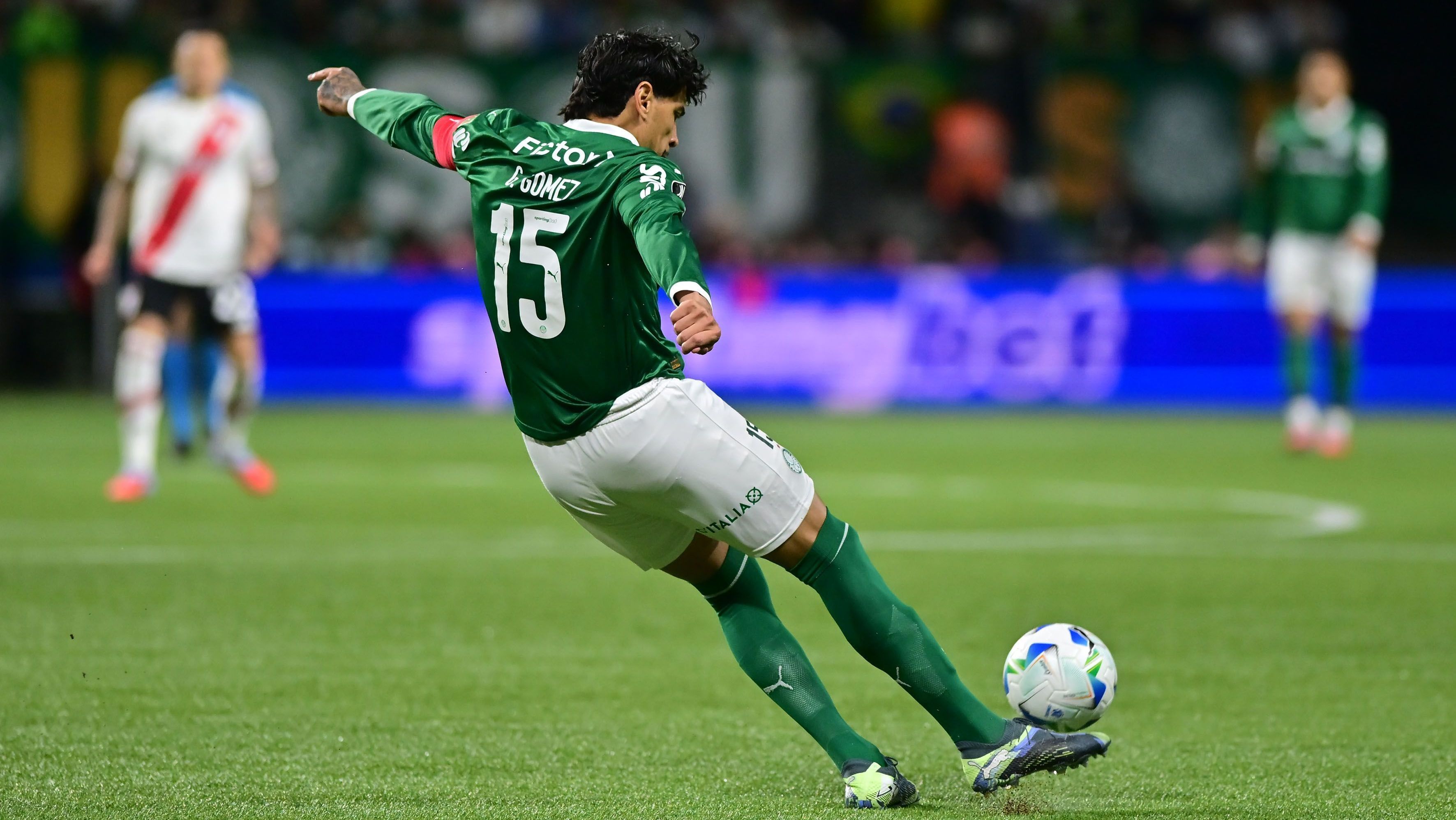 Gustavo Gómez, zagueiro do Palmeiras, se lesionou contra o River Plate