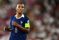 Ex-PSG, francesa gera debate de contratação mais cara do futebol feminino