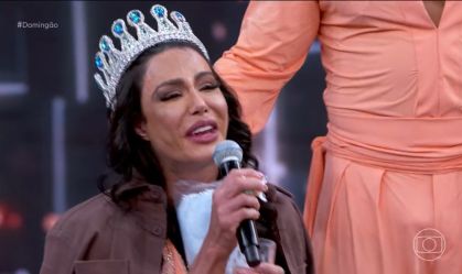 Web reage ao acidente de Gracyanne Barbosa no "Dança": "Não é fraca não"