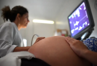 Comissão do Senado aprova PL que proíbe aborto após a 22ª semana