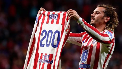 Griezmann comemora gol 200 pelo Atlético de Madrid