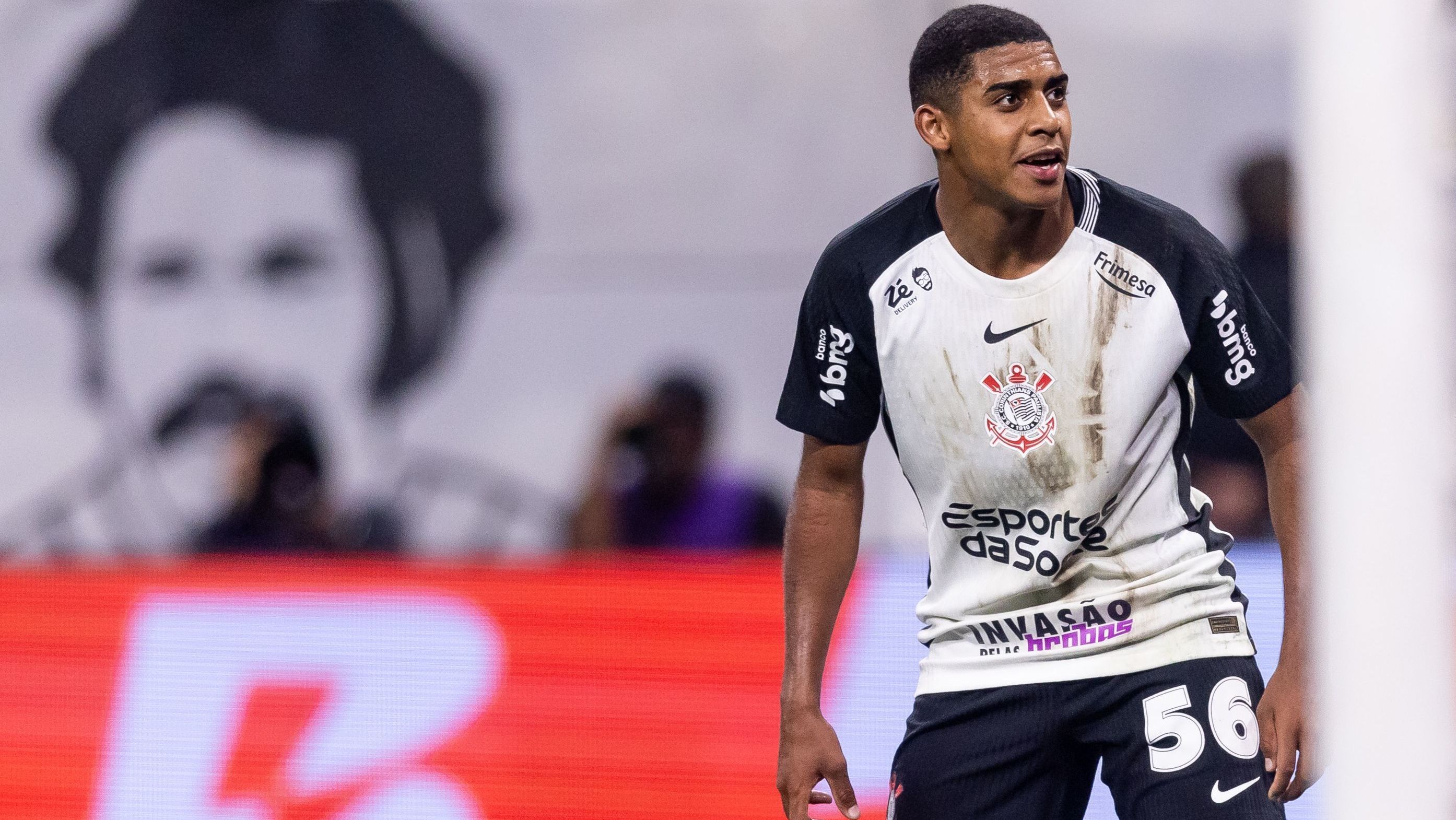 Gui Negão marcou um dos gols do Corinthians sobre o Athletico-PR pela Copa do Brasil