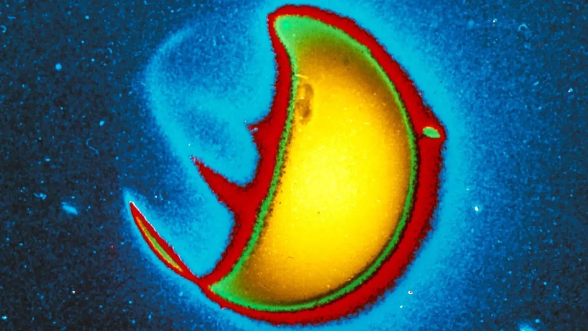 Primeira imagem da atmosfera externa da Terra, a geocorona, tirada por um telescópio projetado e construído por George Carruthers