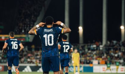 Memphis bate recorde, e Holanda vence Lituânia nas Eliminatórias da Copa