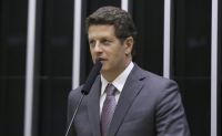 Ricardo Salles desiste da candidatura ao Senado para apoiar Derrite e André