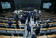 Câmara vota isenção do IR quem ganha até R$ 5 mil hoje; entenda projeto