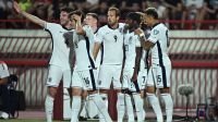 Inglaterra goleia Sérvia fora de casa e se aproxima da Copa do Mundo