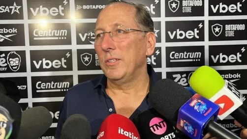 John Textor, dono da SAF do Botafogo, em entrevista coletiva