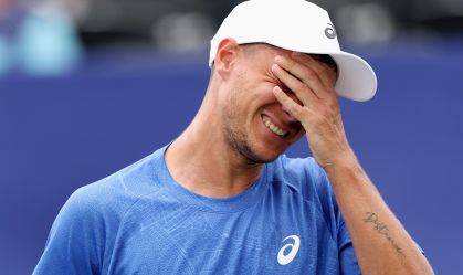 Homem se desculpa após "grande erro" em roubo de boné no US Open