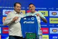 "Não roubamos nada", diz dono do Cruzeiro após polêmica com o Athletico-PR