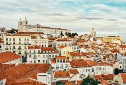 Lisboa é eleita como o destino mais feliz para turistas; veja ranking completo