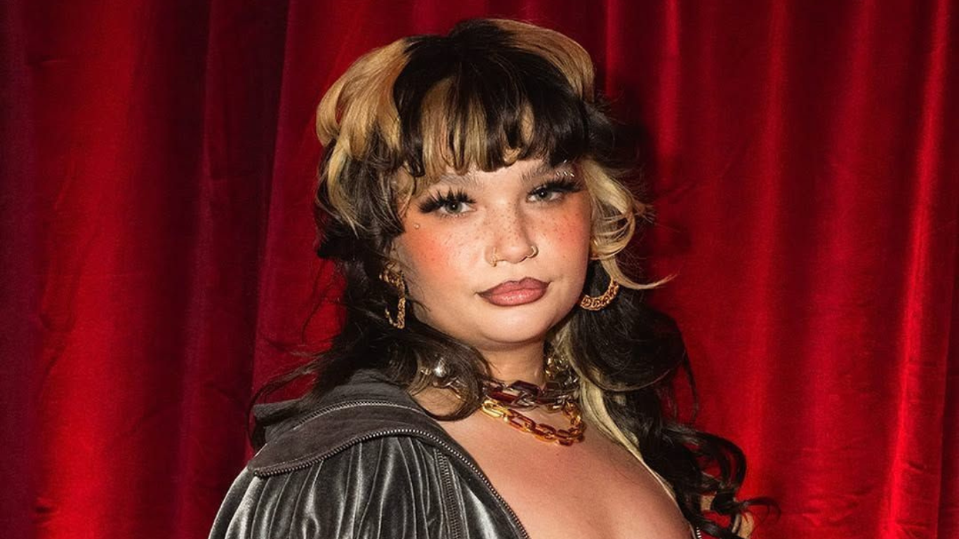 lola young