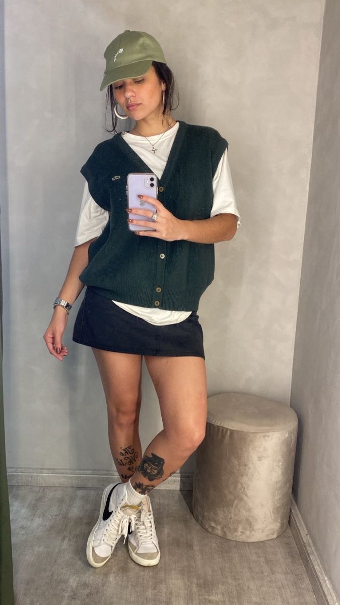 Looks com sobreposições podem funcionar bem • Reprodução/Pinterest