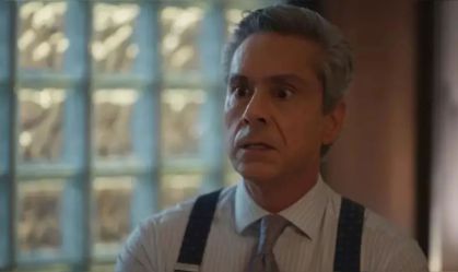 Marco Aurélio (Alexandre Nero) sofre atentado em "Vale Tudo"