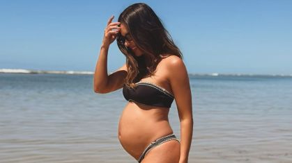 Mariana Rios exibe barrigão em viagem a Bahia