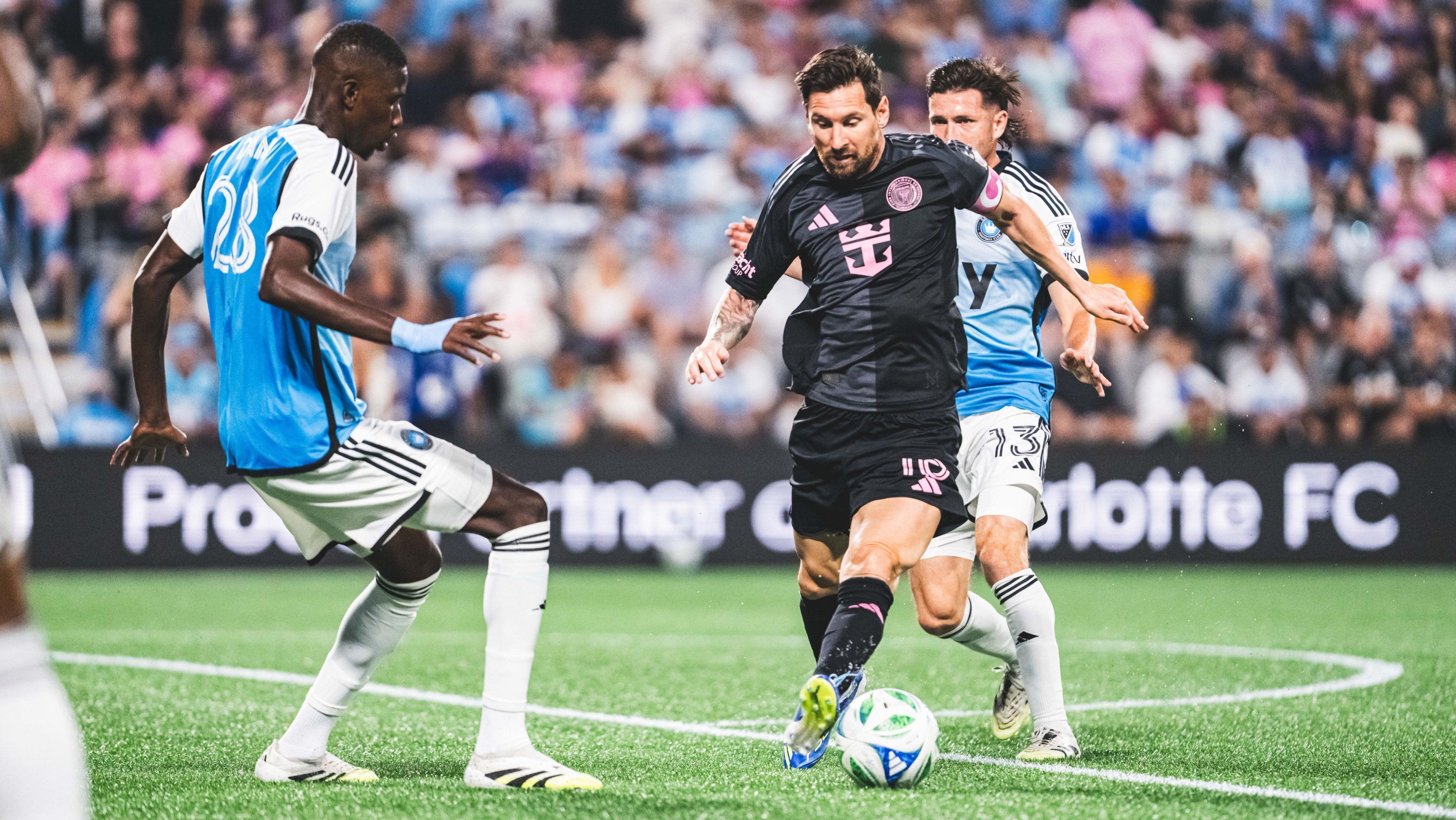 Messi perde pênalti de cavadinha em partida da MLS; veja lance
