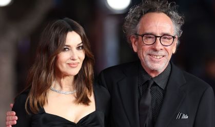 Tim Burton e Monica Bellucci anunciam fim do relacionamento após 2 anos